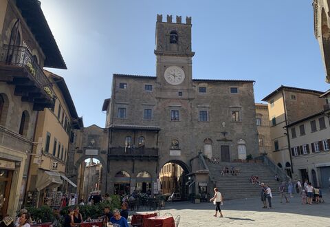 Casa Annateresa: Ville, Ville, Espace Public, Établissements Humains, Centre De La Ville, Bâtiment, Architecture, Tourisme, Médiéval Architecture, Rue