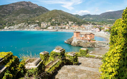Studio Paola - Levanto: Côte, Montagnes Relief, Cotiers Et Relief Océaniques, Colline, Mer, Montagne, Promontoire, Terrain, Promontoire, Attraction Touristique