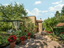 Ville Rosadi Weddings