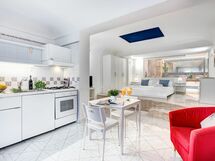 Blue-wave Experience Resort