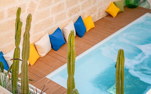 Vico Bianco Raro Rooms: Vert, L'Eau, Bleu, Bleu Azur, Bois, Architecture, Piscine, Mur, Aqua, Peindre