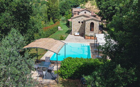 Villa Sant'anna: Plante, Bâtiment, Arbre, Végétation, Paysage, Loisir, Design Urbain, Fenêtre, Toit
