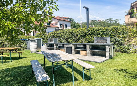 Imperia 388: Mobilier De Jardin, Meubles, Tableau De Plein Air, Couverture De Sol, Jardin, Ombre, Extérieur Banc, Table De Pique-Nique, Pelouse, Arrière-Cour