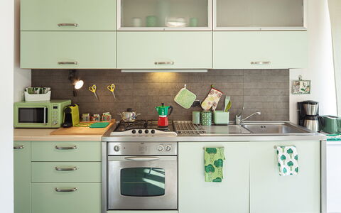 Apartment Serena - Levanto: Cabinetry, Comptoir, Propriété, Evier, Cuisinière, Bâtiment, Robinet, Gaz Poele, Cuisine, Cooktop