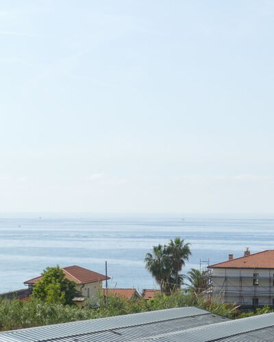 Rosina: L'Eau, Plante, Ciel, Propriété, Nuage, Piscine, Bleu Azur, Arbre, Mobilier De Jardin, Ombre