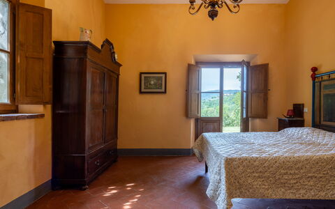 Villa Belvedere - Ambra: Meubles, Design Intérieur, Sol, Pièce, Plafond, Sol, Chambre, Tache De Bois, Chaise, Cadre De Lit