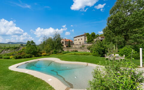 Villa Torre Delle Rose - Firenzuola, Private Pool,: Nuage, Ciel, Plante, L'Eau, Bâtiment, La Nature, Arbre, Bleu Azur, Paysage Naturel, Piscine
