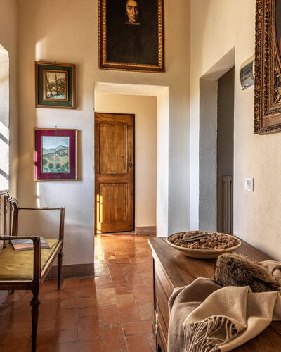 Monticchiello Apartment With Garden, Wifi, Pienza,: Cadre, Meubles, Propriété, Table, Bâtiment, Bois, Design Intérieur, Architecture, Sol, Chaise