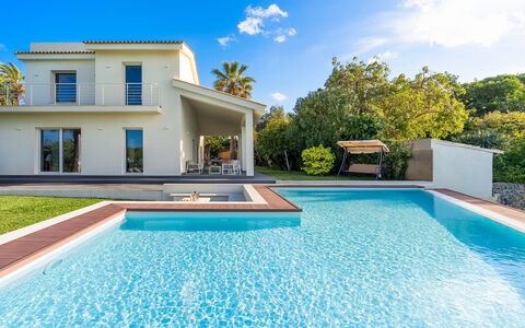 Villa Maddalena - Siracusa, Sicilia: L'Eau, Ciel, Plante, Nuage, Propriété, Bleu, Bleu Azur, Bâtiment, La Nature, Piscine