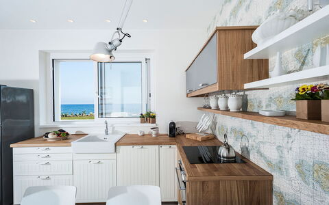 Casa Mareblu - Marina Di Modica, Sicilia: Cabinetry, Comptoir, Cuisine, Cuisinière, Bois, Tiroir, Design Intérieur, Sol, Sol