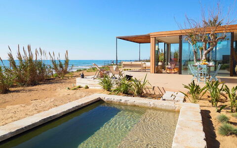 Casa Ninfa - Ispica, Sicilia: L'Eau, Ciel, Plante, Propriété, Bleu Azur, Architecture, Ombre, Loisir, Bâtiment, Paysage