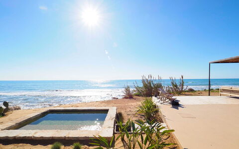 Casa Ninfa - Ispica, Sicilia: L'Eau, Ciel, Plante, Propriété, Lumière, Bleu Azur, Lumière Du Soleil, Cotiers Et Relief Océaniques, Ombre, Horizon