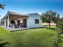 Isolina Rossa - Scicli, Sicilia