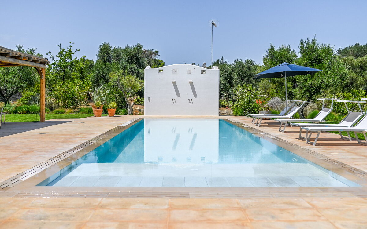 Villa Del Capitolo Con Trullo