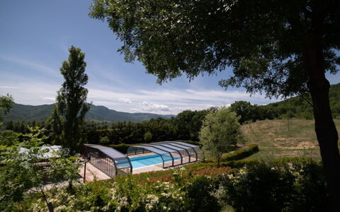 Villa Trivigno: Plante, Nuage, Ciel, Paysage Naturel, Arbre, Bois, Chalet, Plan D'Eau, Montagne, Paysage