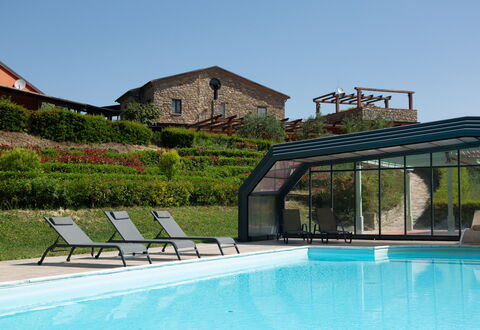Villa Trivigno: Ombre, Store, Piscine
