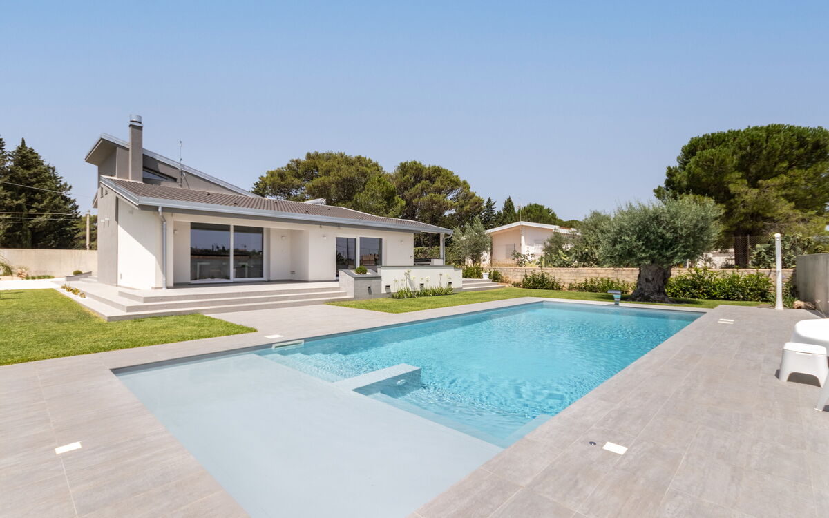 Flaben Luxury Villa