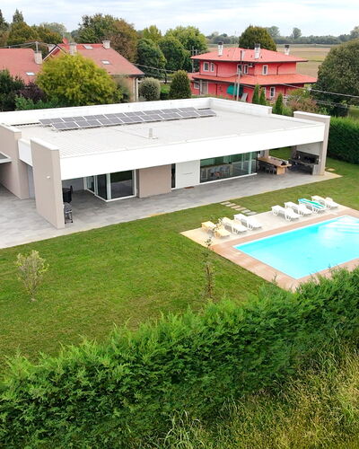 Stima Home, Padova, Pool, Ac: Piscine, Ombre, Recours, Biens, Cour, Gazon Artificiel, Conception, Aménagement Paysager, Villa, Cour