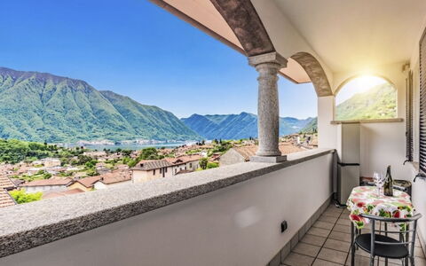 Nonna Grazia: Montagnes Relief, Montagne, Colline, Plafond, Chaîne De Montagnes, Station De Montagne, Vallée, Alpes, Balcon, Crête