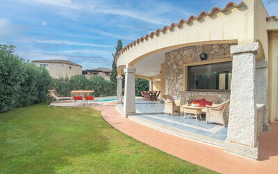 Villa Garden