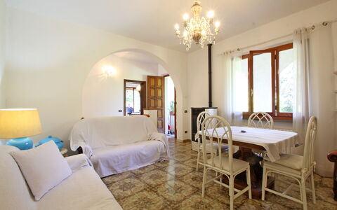 Casa Il Prato: Meubles, Propriété, Fenêtre, Bois, Table, Chaise, Design Intérieur, Sol, Sol