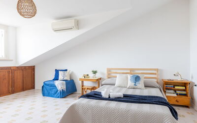 Conero Bluloft