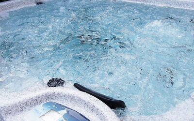 Villa Paradiso: L'Eau, Monde, Bleu Azur, Automotive Exterieur, Piscine, Des Loisirs, Loisir