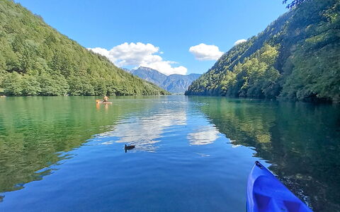 Baita a Pieve Tesino Mountain And Lake: L'Eau, Ressources En Eau, Plan D'Eau, Montagnes Relief, La Nature, Montagne, Cours D'Eau, Bateau, Voie Navigable, Paysage Naturel