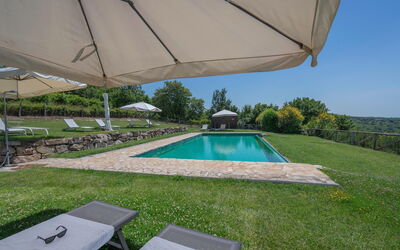 Chiara House in Galenda, Chianti, Pool and Nature