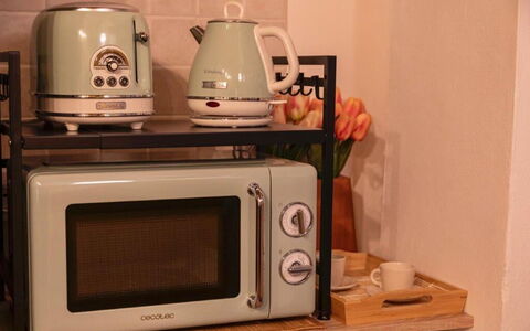 Bocelli: Appareil De Cuisine, Électroménager, Four Micro-Onde, Bois, Principaux Appliance, Téléviseur, Vaisselle, Gaz, Cuisine