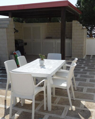 Loft San Giovanni in Gallipoli: Meubles, Propriété, Table, Chaise, Bâtiment, Ombre, Ciel, Mobilier De Jardin, Arbre, Design Intérieur