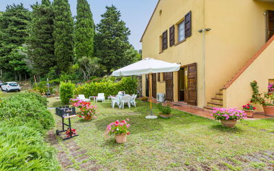 Castellina Marittima 200