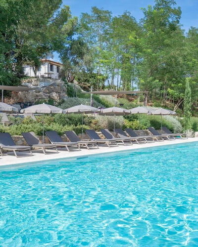 Melaiolo Modern Apartment with Pool, Montaione, To: L'Eau, Plante, Ressources En Eau, Propriété, Ciel, La Nature, Bleu Azur, Piscine, Arbre, Paysage Naturel