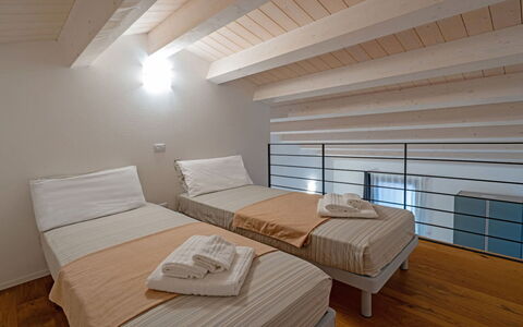 Relais Tenuta Santori: Meubles, Propriété, Bâtiment, Confort, Bois, Maison, Design Intérieur, Textile, Ombre, Lit