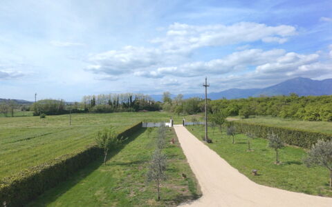 Villa Mariarosaria - Dimora Esclusiva con Piscina: Ciel, Vert, Herbe, Paysage Naturel, Plaine, Paysage, Prairie, Lot Terre, Zone Rurale, Agriculture