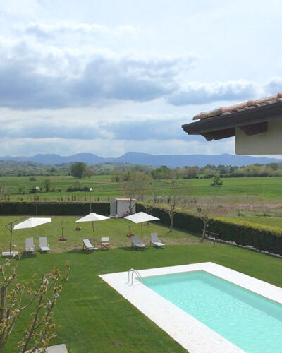 Villa Mariarosaria - Dimora Esclusiva con Piscina: Piscine, Pelouse, Jardin, Biens, Hacienda, Cour, Ferme, Recours, Arrière-Cour, Cour