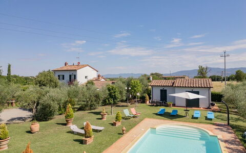 Villa Elena: Biens, Hacienda, Ferme, Pelouse, Piscine, Cour, Villa, Arrière-Cour, Eco Hôtel, Plantation