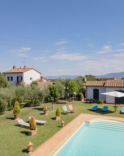Villa Elena: Biens, Hacienda, Ferme, Pelouse, Piscine, Cour, Villa, Arrière-Cour, Eco Hôtel, Plantation