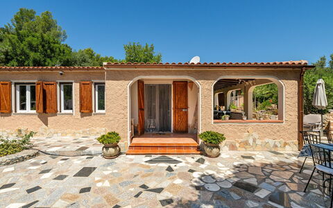 Doxina: Porte, Domicile, Chalet, Pot De Fleur, Biens, Dalle, Ombre, Jardin, Béton, Patio