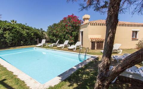 Villetta Mare Blu With Pool, Country Village, Stin: Piscine, Recours, Biens, Hacienda, Mobilier De Jardin, Eco Hôtel, Ferme, Ombre, Villa, Balancelle
