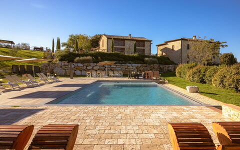 La Piazzetta, Borgo Campassini, Monteriggioni: Domicile, Piscine, Biens, Ferme, Villa, Mobilier De Jardin, Recours, Chalet, Jardin, Aménagement Paysager