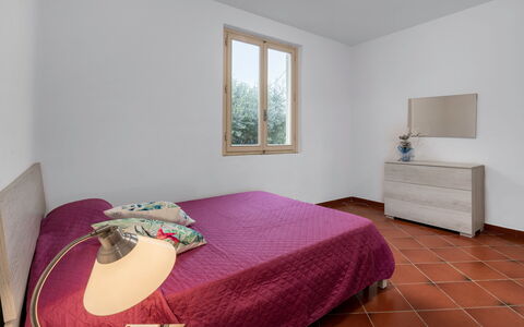 Borgo House In Florentine Hills With Pool: Design Intérieur, Sol, Mur, Sol, Meubles, Bois, Pièce, Chambre, Plafond, Lit