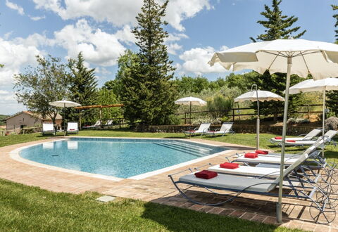 Podere Monti: Piscine, Meubles, Mobilier De Jardin, Balancelle, Recours, Jardin, Chaise, Parapluie, Ombre, Eco Hôtel