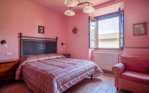 Podere dei Limoni: Chambre, Lit, Design Intérieur, Meubles, Literie, Domicile, Drap De Lit, Cadre De Lit, Pièce, Linge