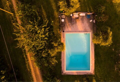 Podere Torre: Piscine, L'Eau, Réflexion, Recours, Loisir, Eco Hôtel, Thermes, Ville Resort, Caractéristique De L'Eau, Miroir D'Eau