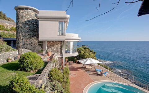 Villa Baia al Mare: Bleu, Côte, Cotiers Et Relief Océaniques, Mer, Océan, Rive, Manoir, Biens, Promontoire