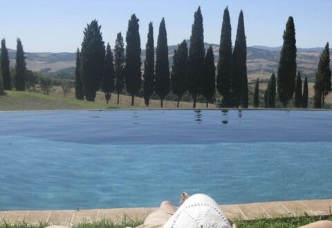 Vallocchie: Piscine, Loisir, Mobilier De Jardin, Vacances, À Feuilles Persistantes