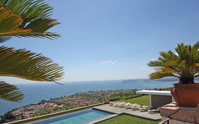 Villa Garda: Mer, Cotiers Et Relief Océaniques, Zone Résidentielle, Côte, Océan, Recours, Biens, Eco Hôtel, Ville Resort, Piscine