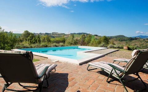 Cascina Tabia: Piscine, Mobilier De Jardin, Meubles, Chaise, Eco Hôtel, Loisir, Recours, Balancelle, Ombre, Ferme