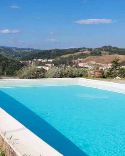 Cascina Tabia: Bleu, Piscine, Composite, Recours, Eco Hôtel, Thermes, Villa